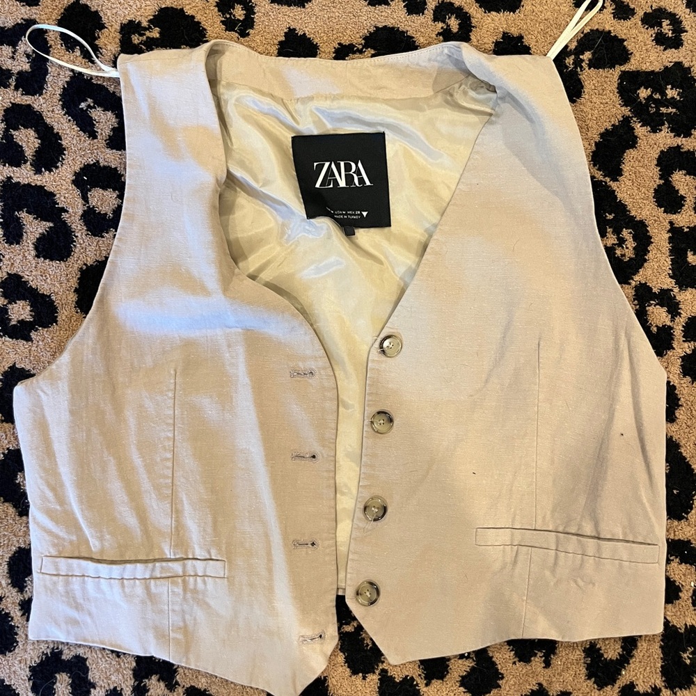 Zara Cropped Vest